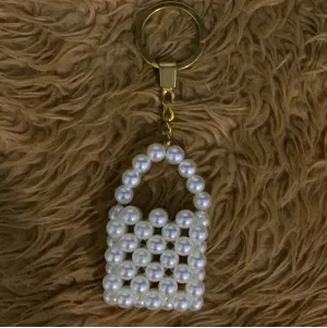 ميدالية حقيبة مصغرة